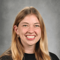 Jessie Tavares Headshot